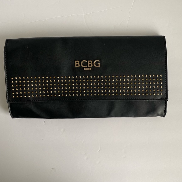 Never Used BCBG Clutch - Picture 3 of 8